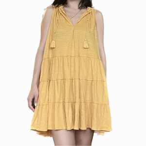 Max Studio Summer Yellow Dress
